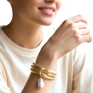 TIME & TRUE Gold-tone Coiled Stretchy Bracelet w/Baroque Drop Faux Pearl  NWT